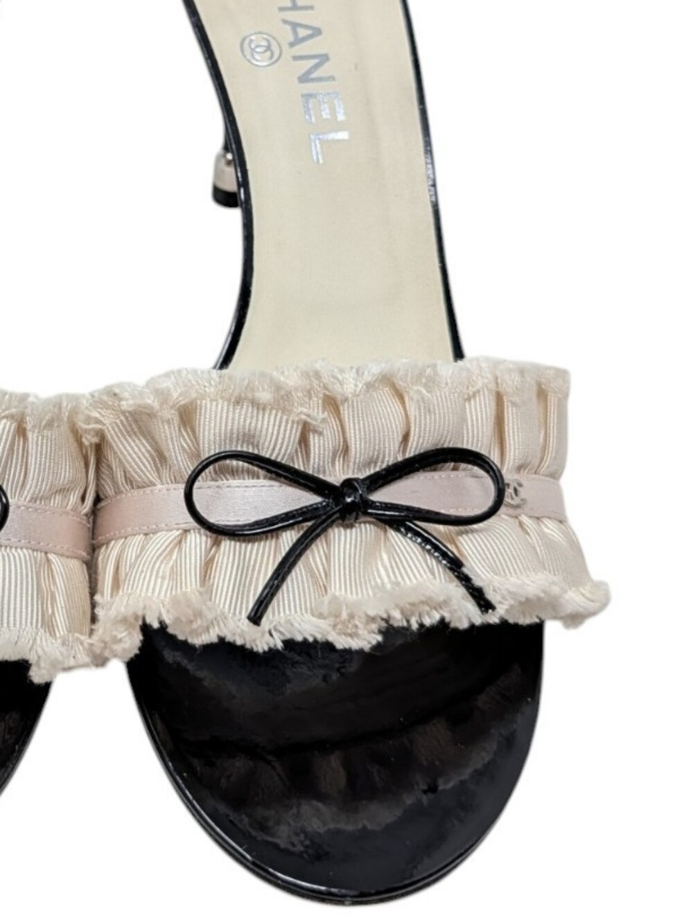 Chanel Ruffled Bow Interlocking CC Patent Black Ivory Mule Dress Up Sandal EU 40 - Picture 7 of 16